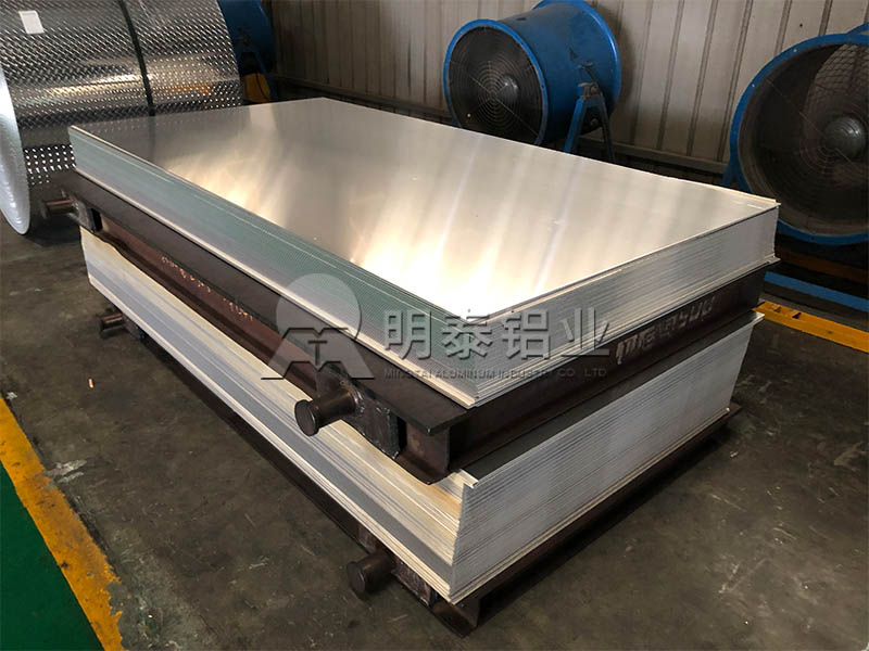 5m52黄瓜视频成年和5052黄瓜视频成年有什么区别?价格相差多少？