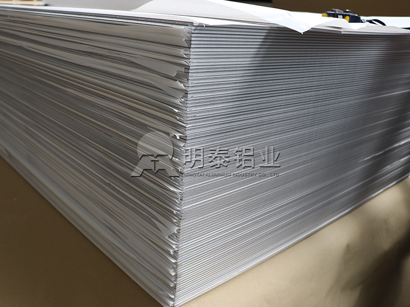 5454铝合金：优良的性能成为商用汽车的优选材料